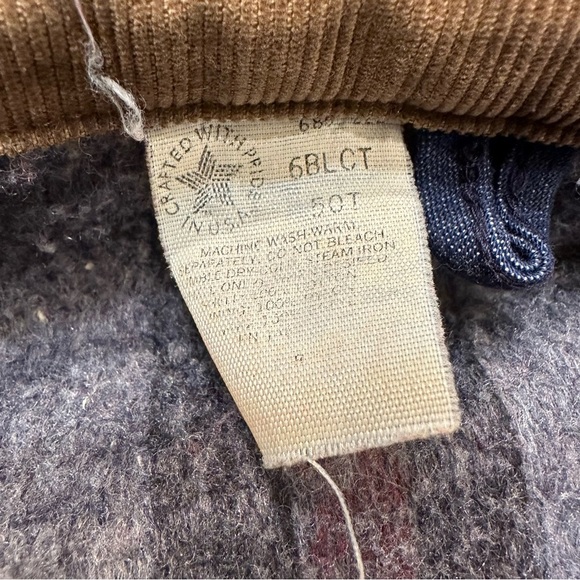 Vintage Carhartt tan button up chore coat distressed utility rug winter - Picture 12 of 12